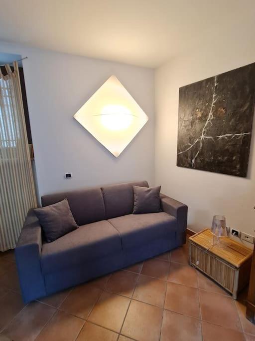 Scrigno Del Borgo-Intero Alloggio Montelupone Luaran gambar