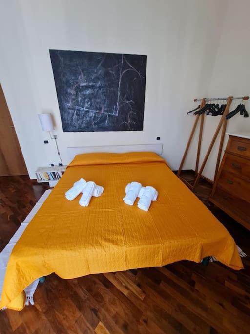 Scrigno Del Borgo-Intero Alloggio Montelupone Luaran gambar
